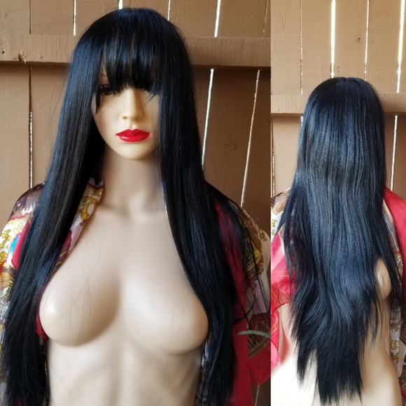 🆕️Ready to Ship Wig With Bangs and Quality Style - Picture 3 of 8